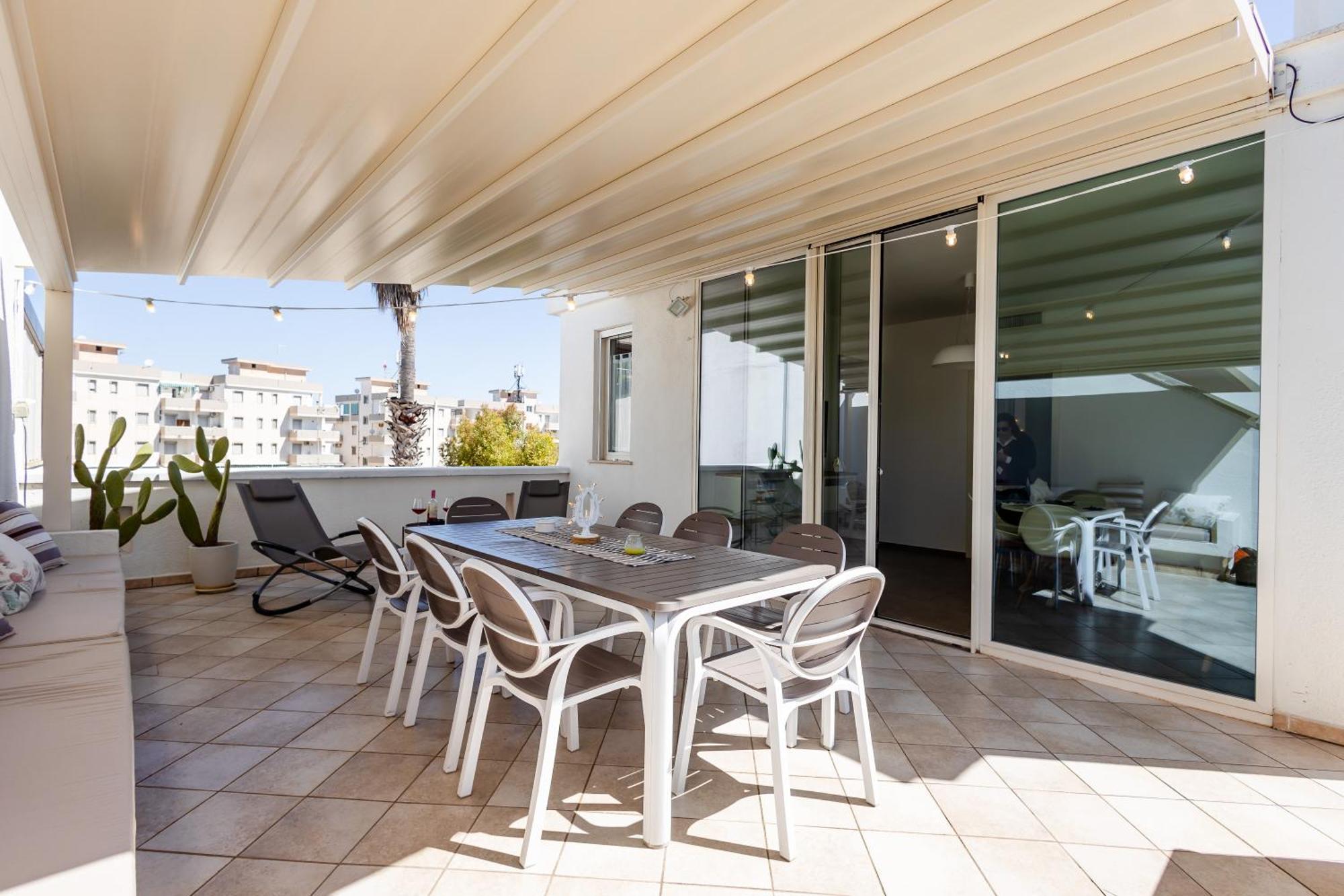Attico Margherita - La Terrazza Sul Mare Gallipoli Bagian luar foto